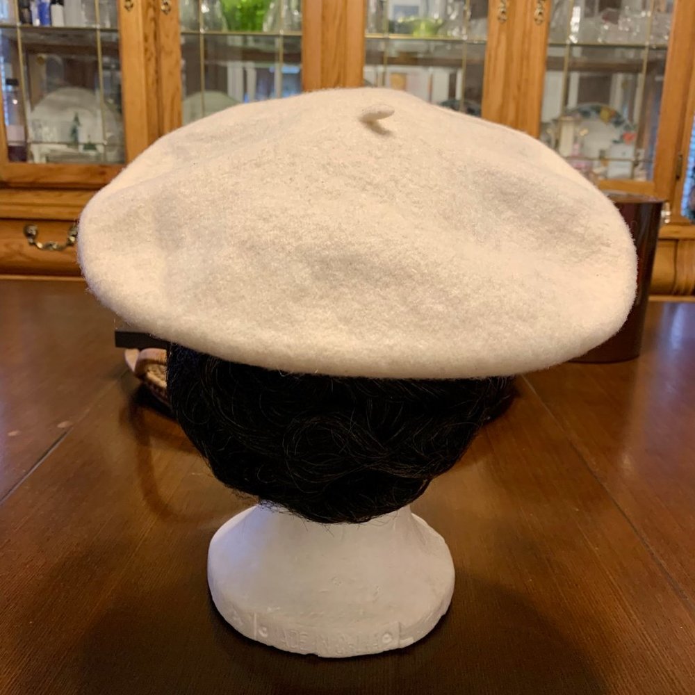 Hat - Picture 3 of 4